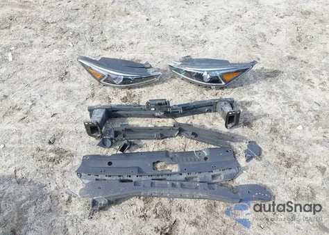 2017 Kia Cadenza Technology из США, поврежденный, VIN KNALC4J15H5092771